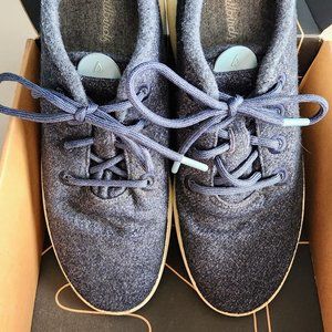 Allbirds Wool Runner Mizzles in Navy